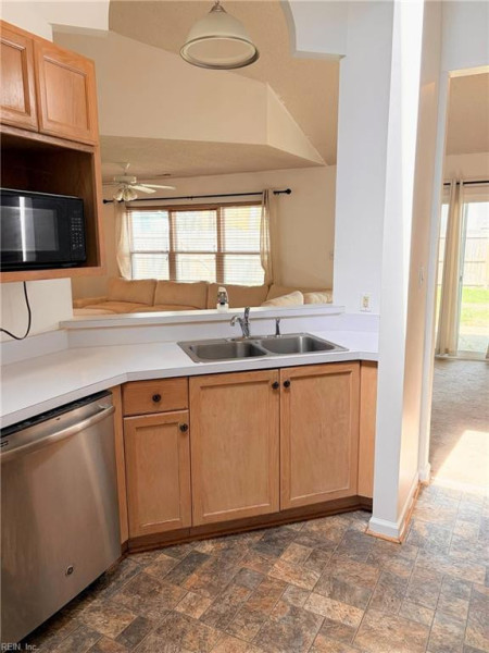 Photo 15 of 17 residential for sale in Newport News virginia