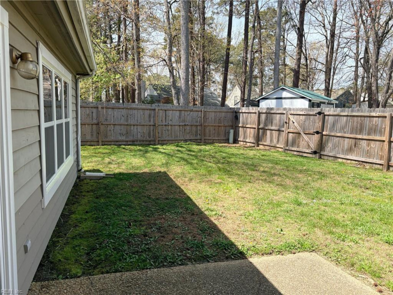Photo 6 of 17 residential for sale in Newport News virginia