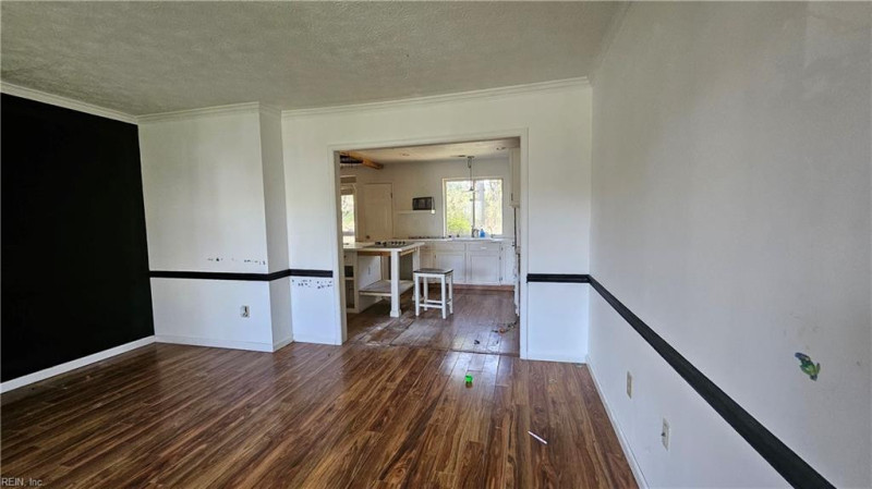Photo 10 of 30 residential for sale in Hampton virginia