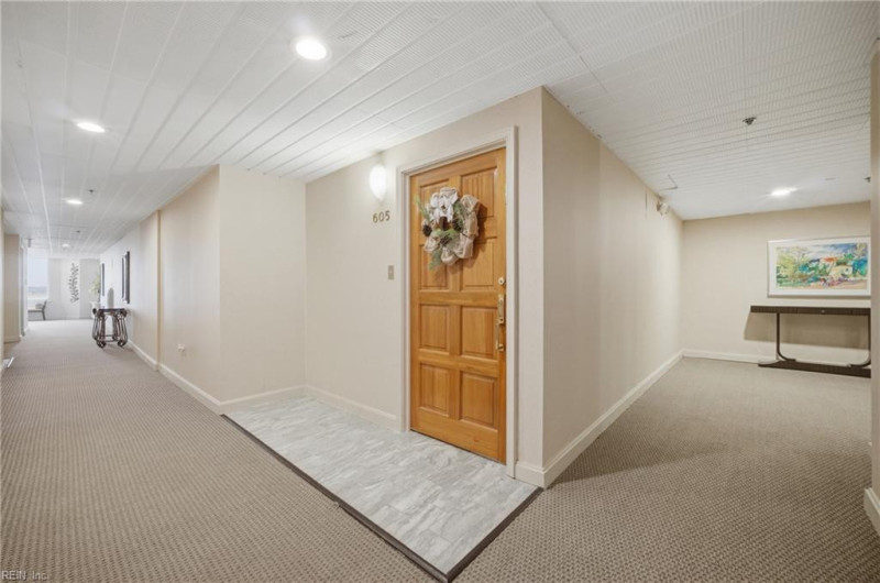Photo 11 of 36 residential for sale in Virginia Beach virginia