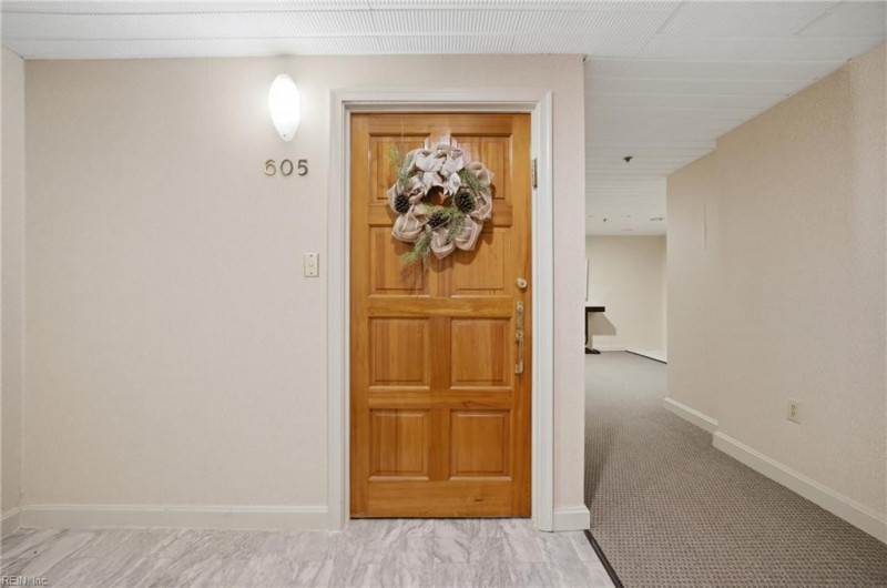 Photo 12 of 36 residential for sale in Virginia Beach virginia