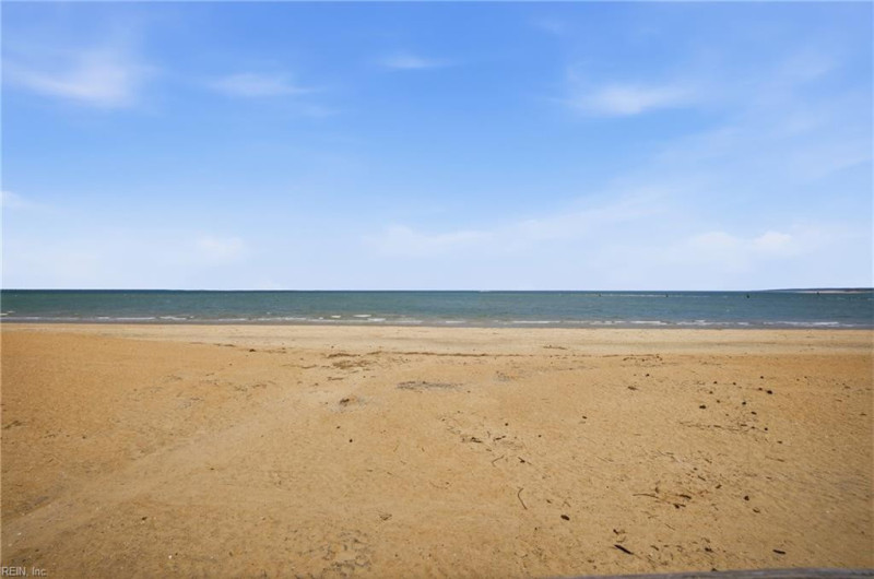 Photo 34 of 36 residential for sale in Virginia Beach virginia