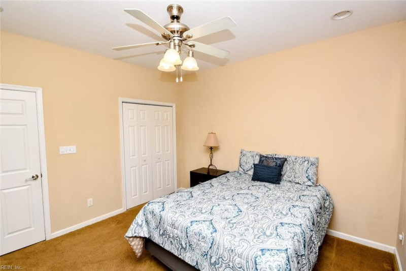 Photo 23 of 33 residential for sale in Chesapeake virginia