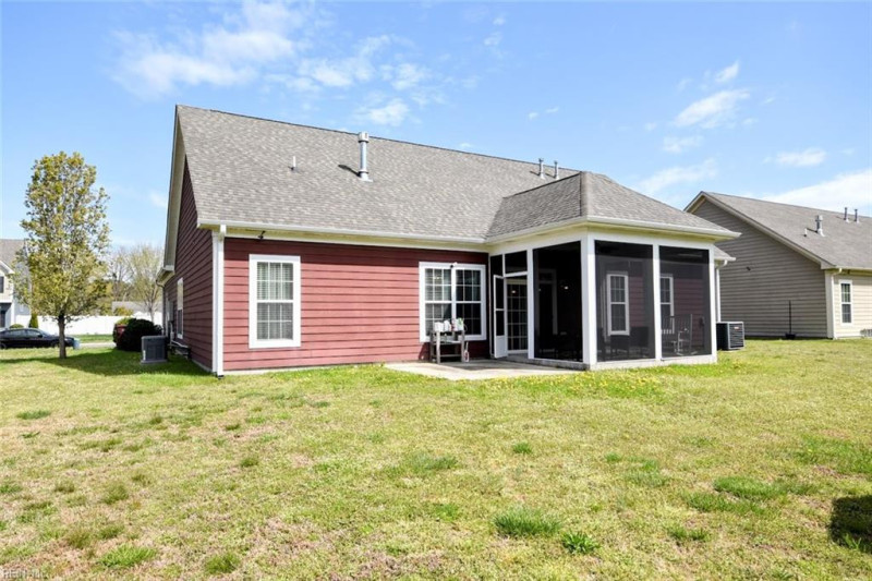 Photo 28 of 33 residential for sale in Chesapeake virginia