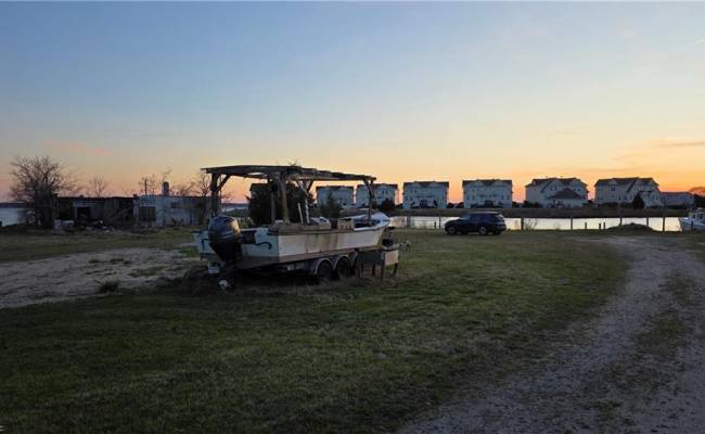 123 Waterview Road, Lancaster County, VA 22503