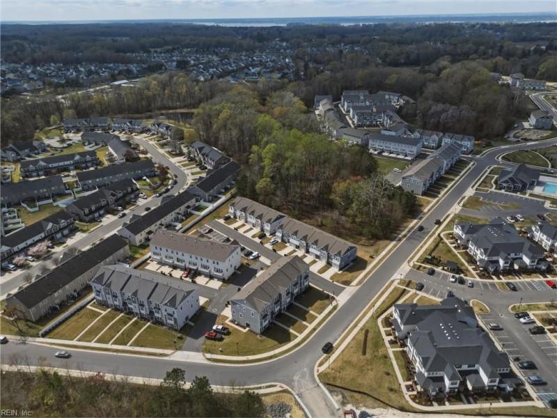 Photo 24 of 27 residential for sale in Suffolk virginia