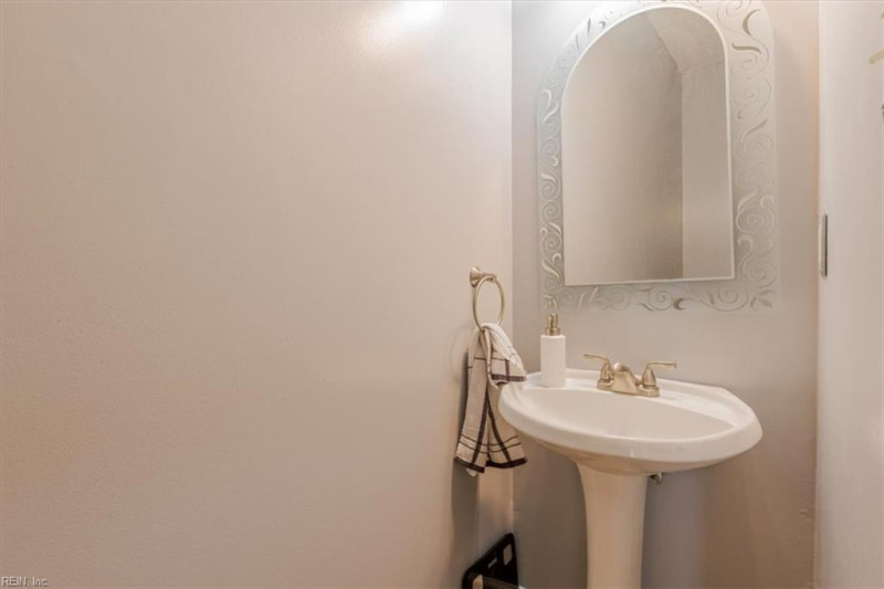 Photo 11 of 23 residential for sale in Newport News virginia