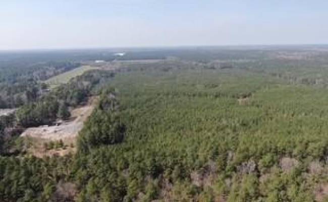 4401 General Mahone Highway, Sussex County, VA 23890