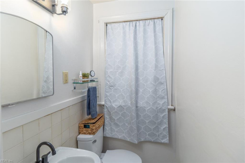 Photo 29 of 34 residential for sale in Norfolk virginia Photo 29 of 34 residential for sale in Norfolk virginia