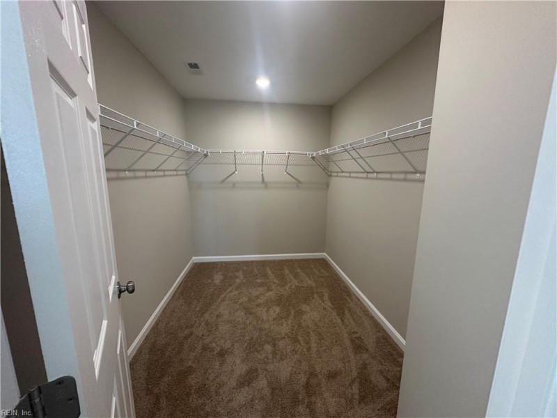Photo 17 of 33 residential for sale in Hampton virginia
