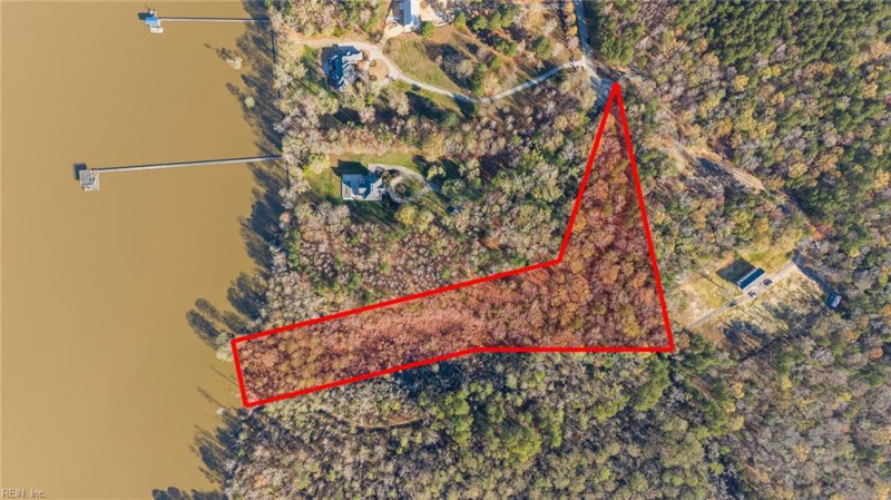 Photo 2 of 13 land for sale in James City County virginia