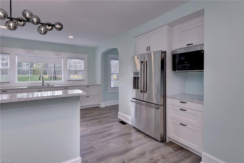 Photo 17 of 41 residential for sale in Middlesex County virginia