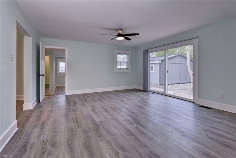 Photo 21 of 41 residential for sale in Middlesex County virginia