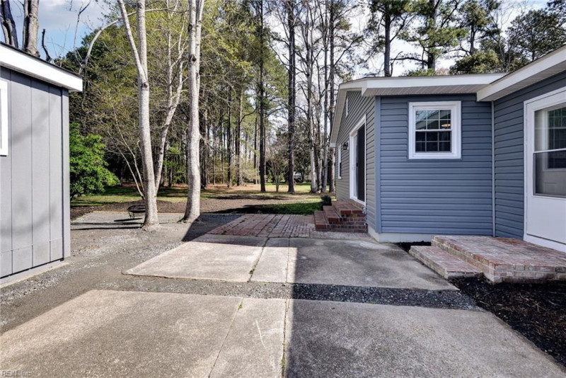 Photo 38 of 41 residential for sale in Middlesex County virginia