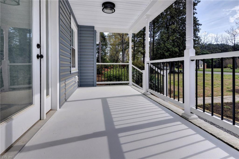 Photo 6 of 41 residential for sale in Middlesex County virginia