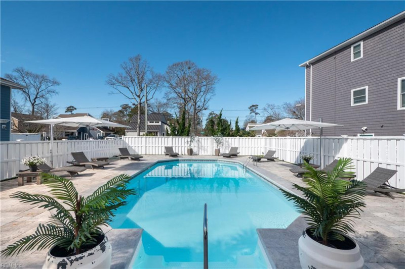 Photo 5 of 45 residential for sale in Virginia Beach virginia