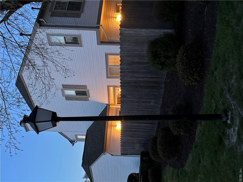 Photo 2 of 35 residential for sale in Virginia Beach virginia