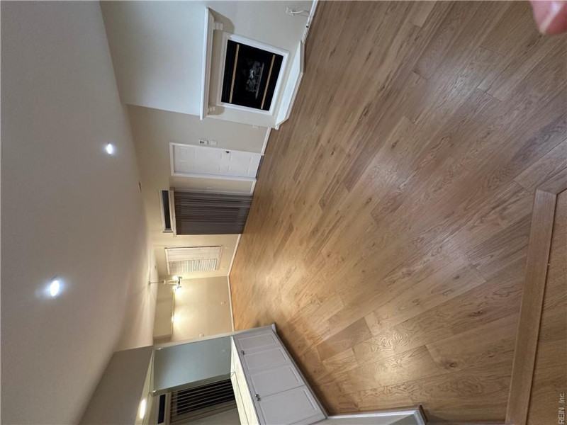 Photo 6 of 35 residential for sale in Virginia Beach virginia