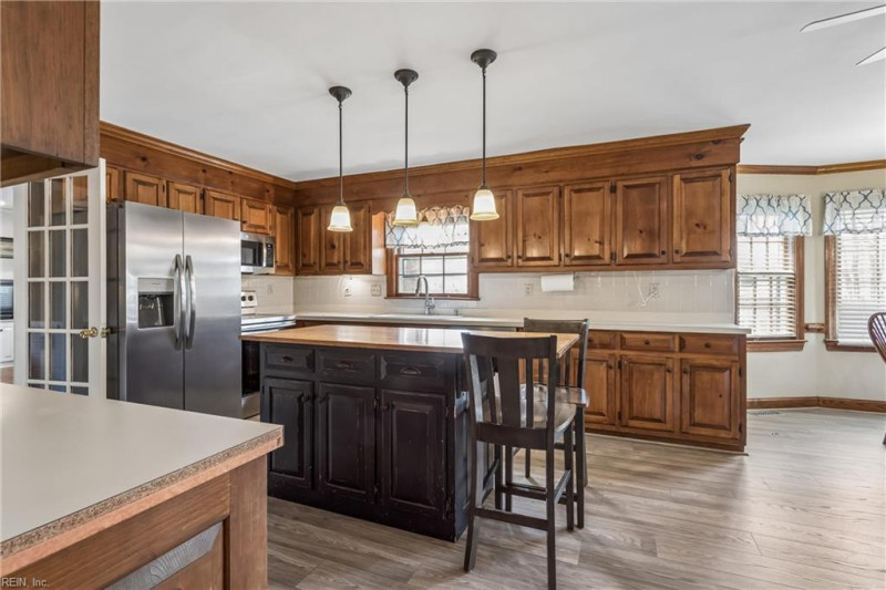 Photo 23 of 47 residential for sale in Chesapeake virginia