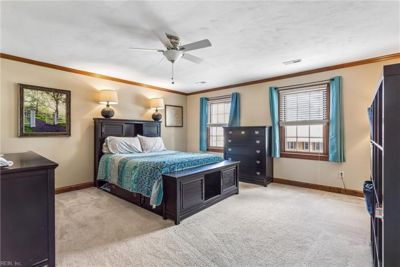 Photo 27 of 47 residential for sale in Chesapeake virginia