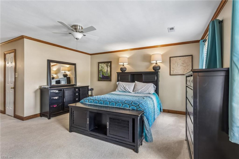 Photo 28 of 47 residential for sale in Chesapeake virginia