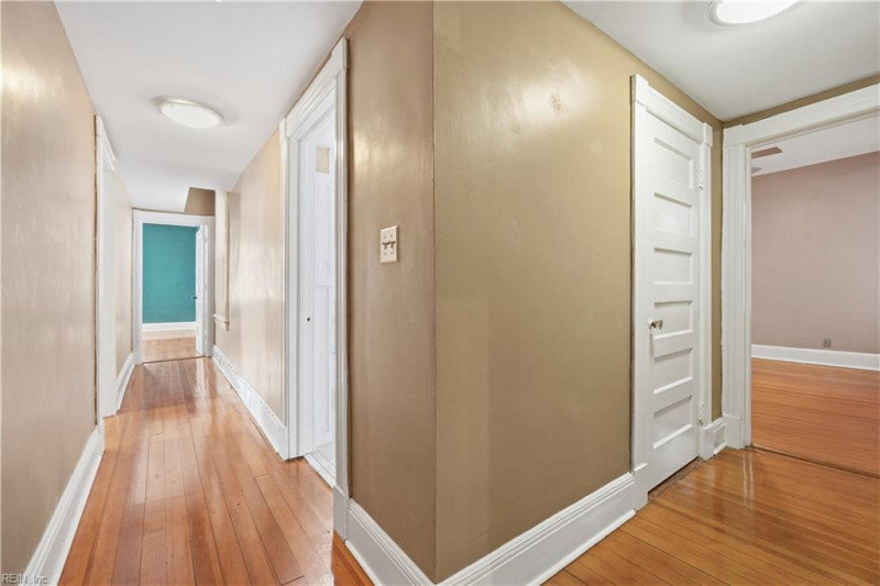 Photo 13 of 33 residential for sale in Norfolk virginia Photo 13 of 33 residential for sale in Norfolk virginia