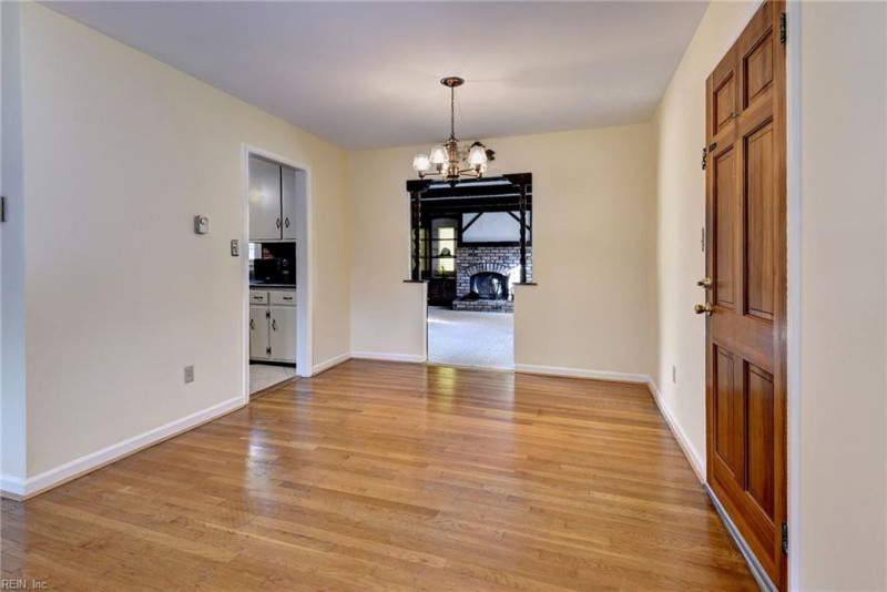 Photo 8 of 29 residential for sale in Newport News virginia Photo 8 of 29 residential for sale in Newport News virginia