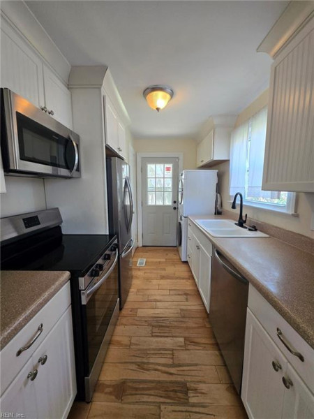 Photo 5 of 12 residential for sale in Norfolk virginia
