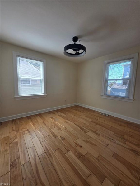 Photo 8 of 12 residential for sale in Norfolk virginia