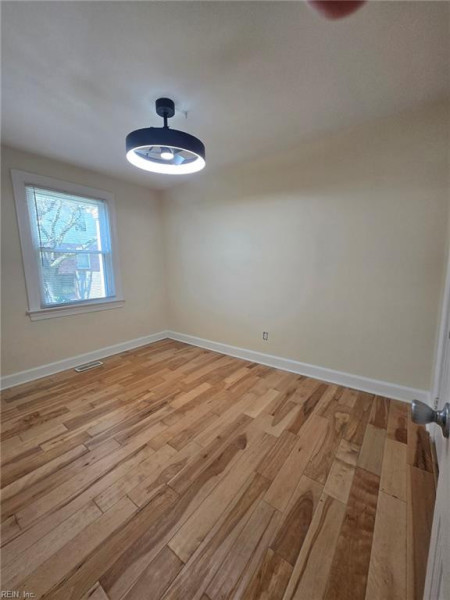 Photo 9 of 12 residential for sale in Norfolk virginia