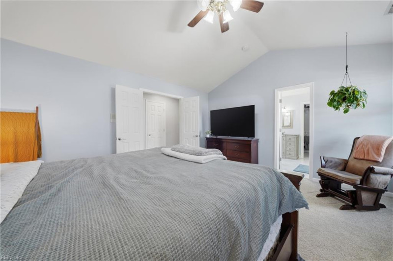 Photo 29 of 47 residential for sale in Chesapeake virginia
