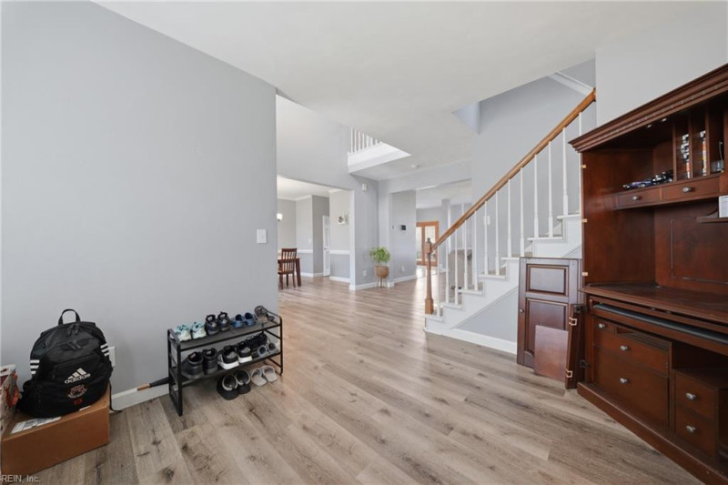Photo 6 of 47 residential for sale in Chesapeake virginia