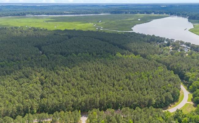 5.1+AC Plantation Place, King & Queen County, VA 23091