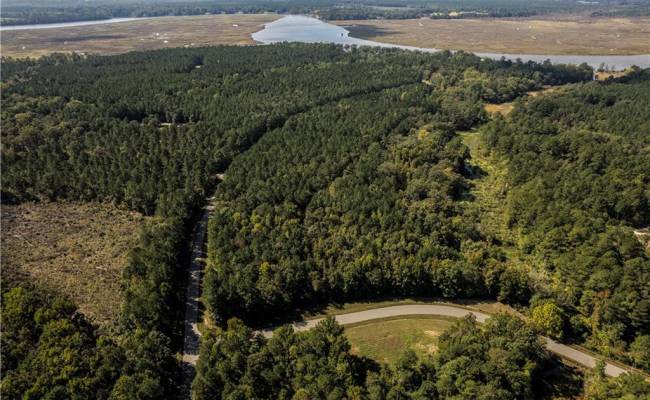 5.1+AC Plantation Place, King & Queen County, VA 23091