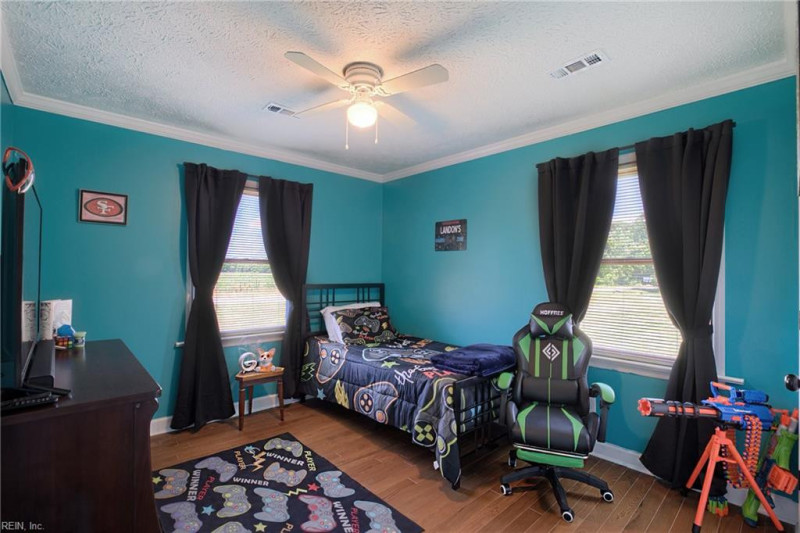 Photo 26 of 50 residential for sale in Mathews County virginia