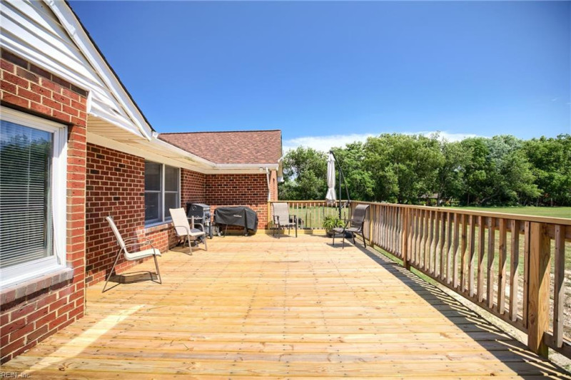 Photo 34 of 50 residential for sale in Mathews County virginia