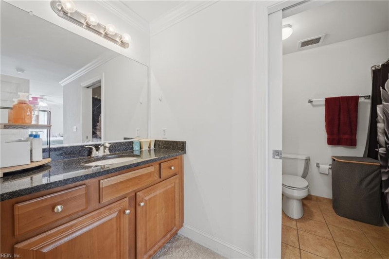 Photo 21 of 38 residential for sale in Chesapeake virginia