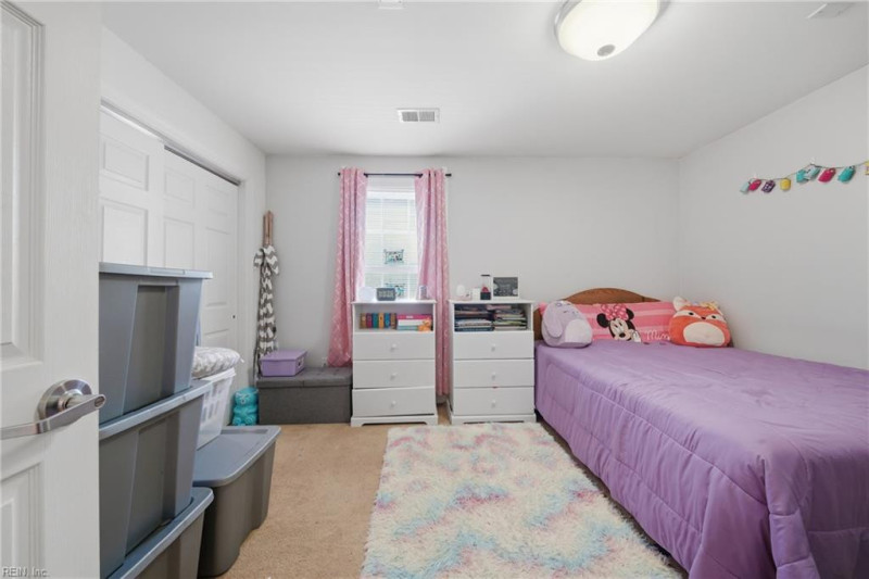 Photo 24 of 38 residential for sale in Chesapeake virginia