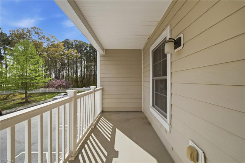 Photo 27 of 38 residential for sale in Chesapeake virginia