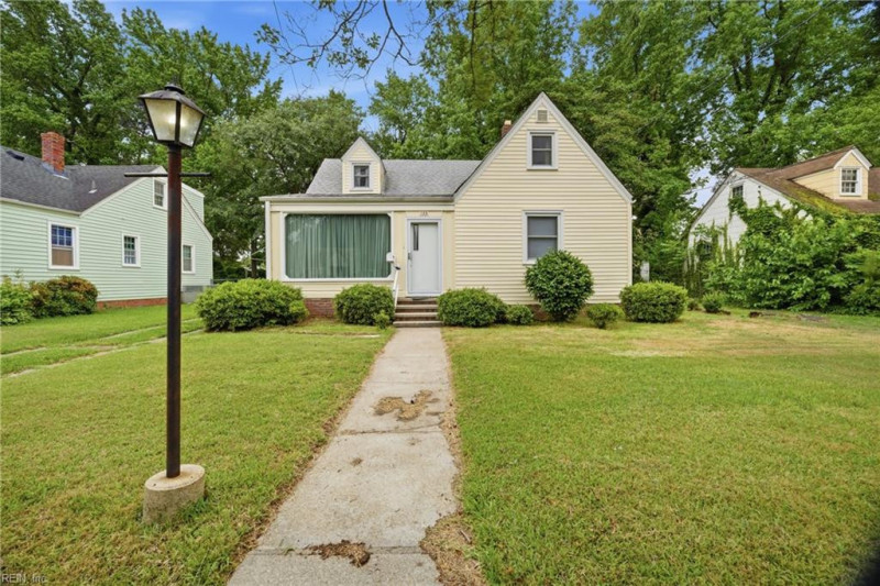 Photo 3 of 20 residential for sale in Norfolk virginia Photo 3 of 20 residential for sale in Norfolk virginia