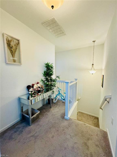 Photo 11 of 21 residential for sale in Virginia Beach virginia