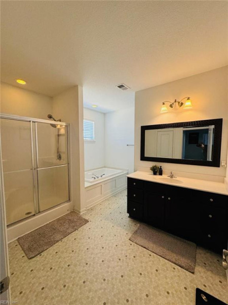 Photo 18 of 21 residential for sale in Virginia Beach virginia