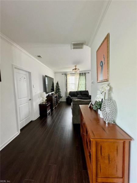 Photo 3 of 21 residential for sale in Virginia Beach virginia