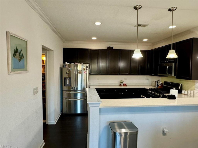 Photo 6 of 21 residential for sale in Virginia Beach virginia