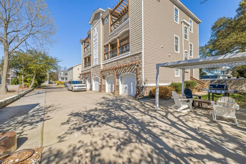 Photo 4 of 46 residential for sale in Norfolk virginia Photo 4 of 46 residential for sale in Norfolk virginia