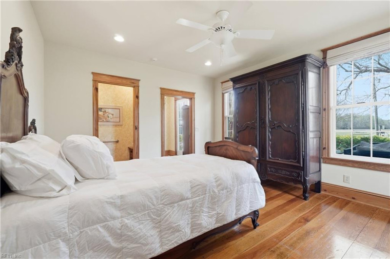 Photo 15 of 50 residential for sale in Suffolk virginia