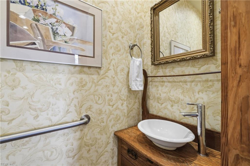 Photo 16 of 50 residential for sale in Suffolk virginia