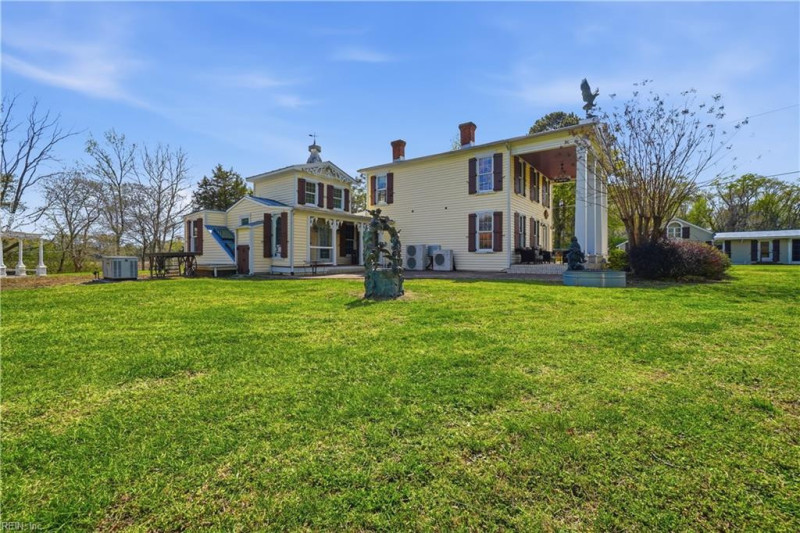 Photo 32 of 50 residential for sale in Suffolk virginia