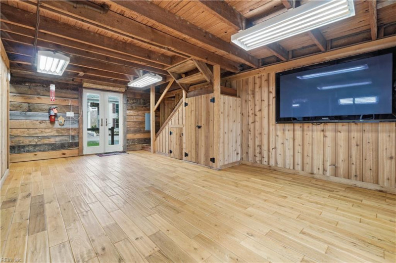 Photo 35 of 50 residential for sale in Suffolk virginia