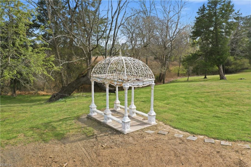 Photo 45 of 50 residential for sale in Suffolk virginia